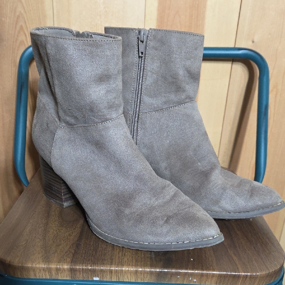 Women's Taupe Ankle Boots